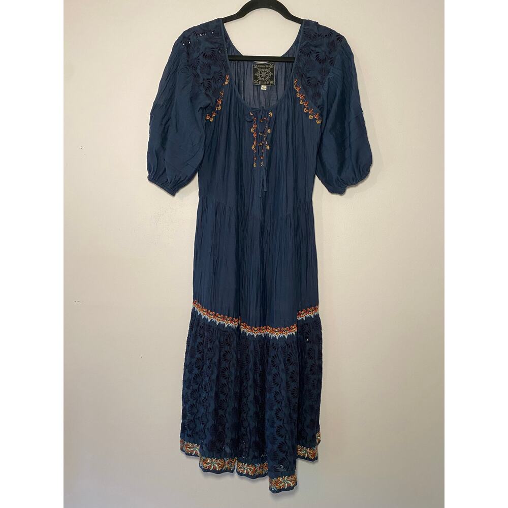Johnny Was Jade Navy Blue Embroidered Puff Sleeve Midi Dress Women's size Small